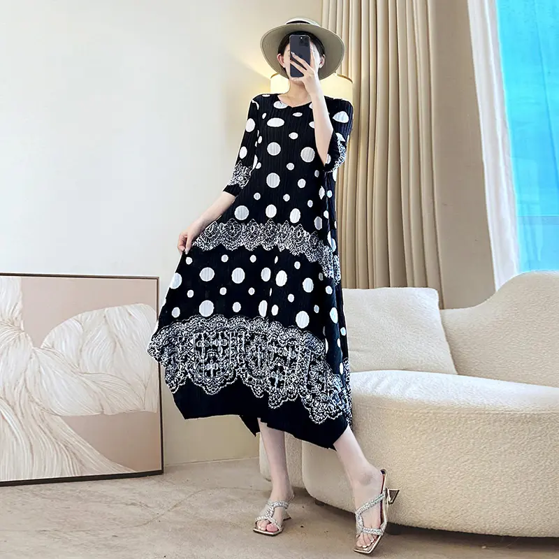 LANMREM Black White Colorblock Printting Women's Pleated Dress Elastic Loose Casual O-neck Three Quarter Sleeve Clothing 2DB3924