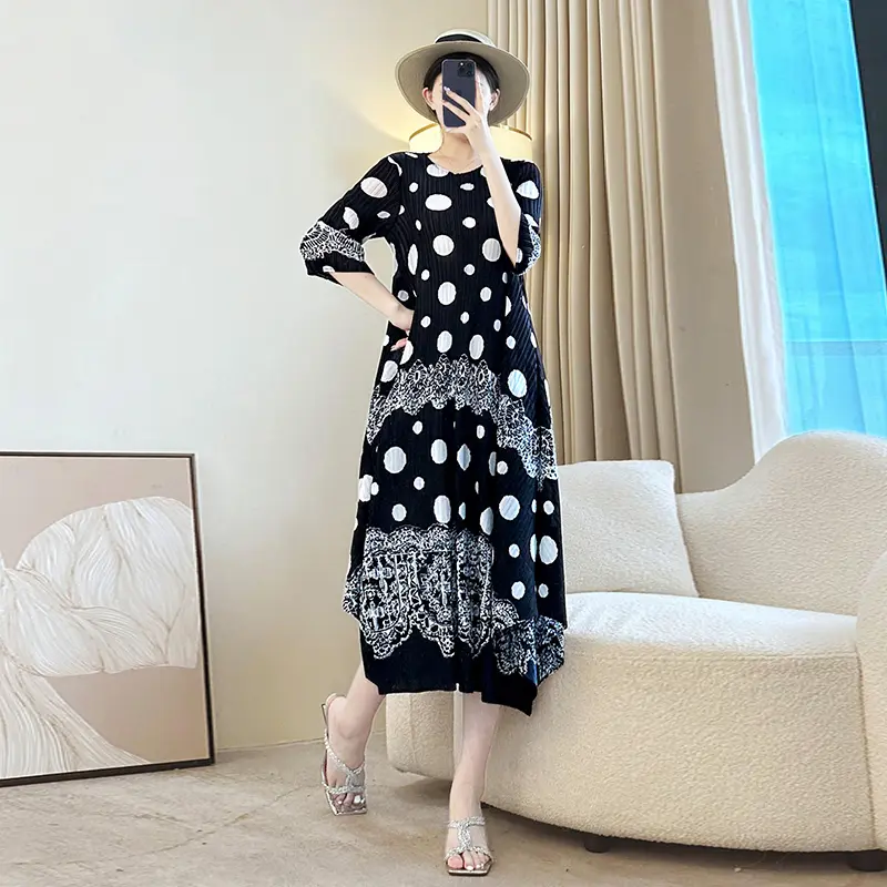 LANMREM Black White Colorblock Printting Women's Pleated Dress Elastic Loose Casual O-neck Three Quarter Sleeve Clothing 2DB3924