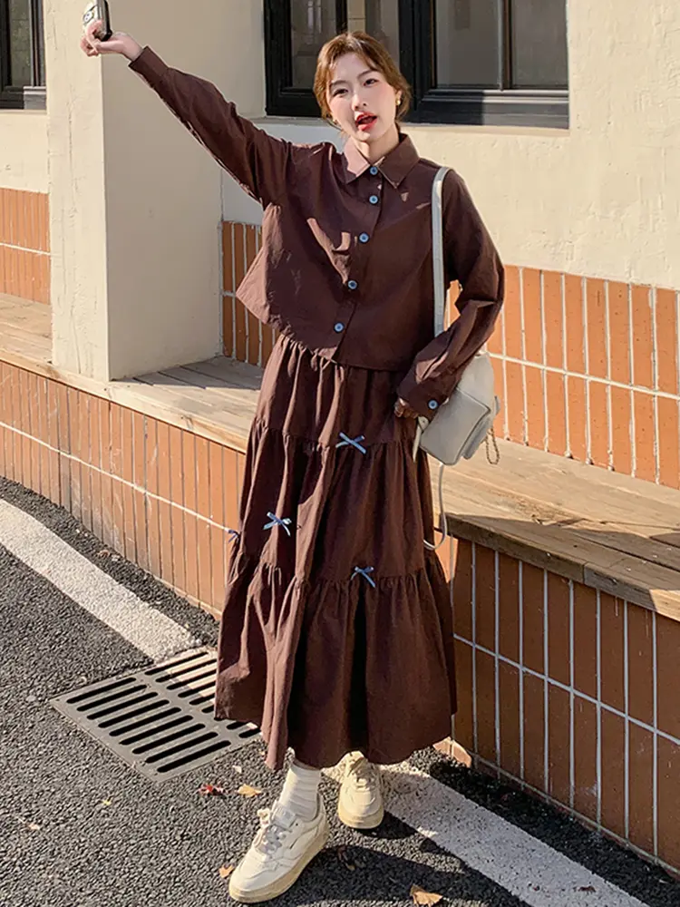 LANMREM Fashion Coffee Korean Tide Two Pieces Set For Women 2025 New Loose Causal Short Shirt And A-line Skirt Sets Chic 2DB2753