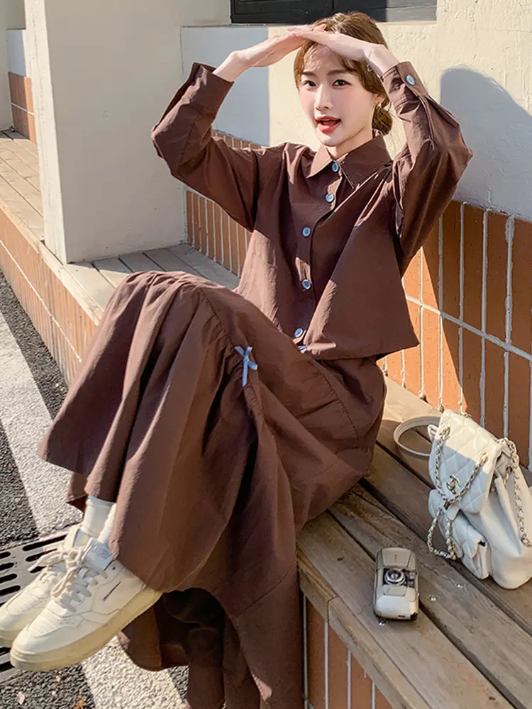 LANMREM Fashion Coffee Korean Tide Two Pieces Set For Women 2025 New Loose Causal Short Shirt And A-line Skirt Sets Chic 2DB2753