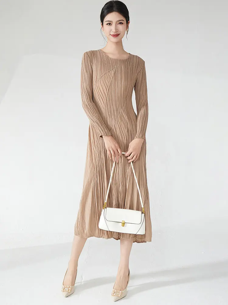 LANMREM Niche Chic Chaotic Pleated Design Women's Dress 2025 New Loose Causal Round Collar Long Sleeve Blue Dresses Tide 2DB2899