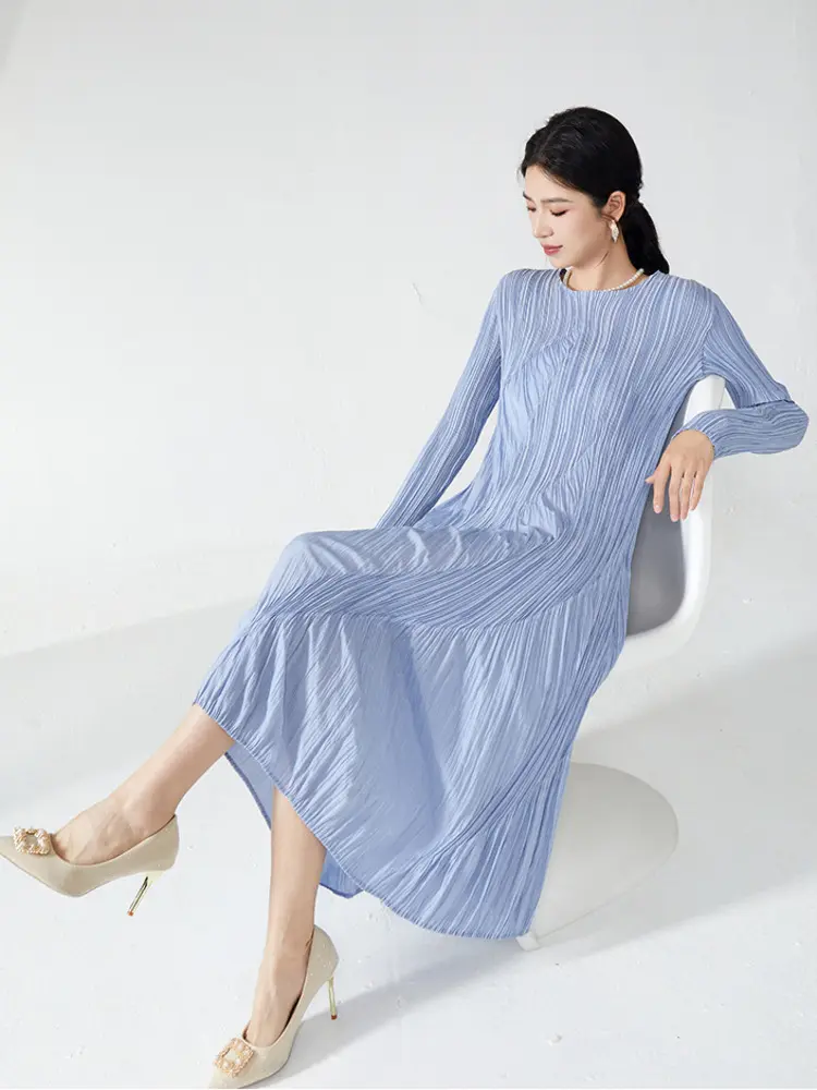 LANMREM Niche Chic Chaotic Pleated Design Women's Dress 2025 New Loose Causal Round Collar Long Sleeve Blue Dresses Tide 2DB2899