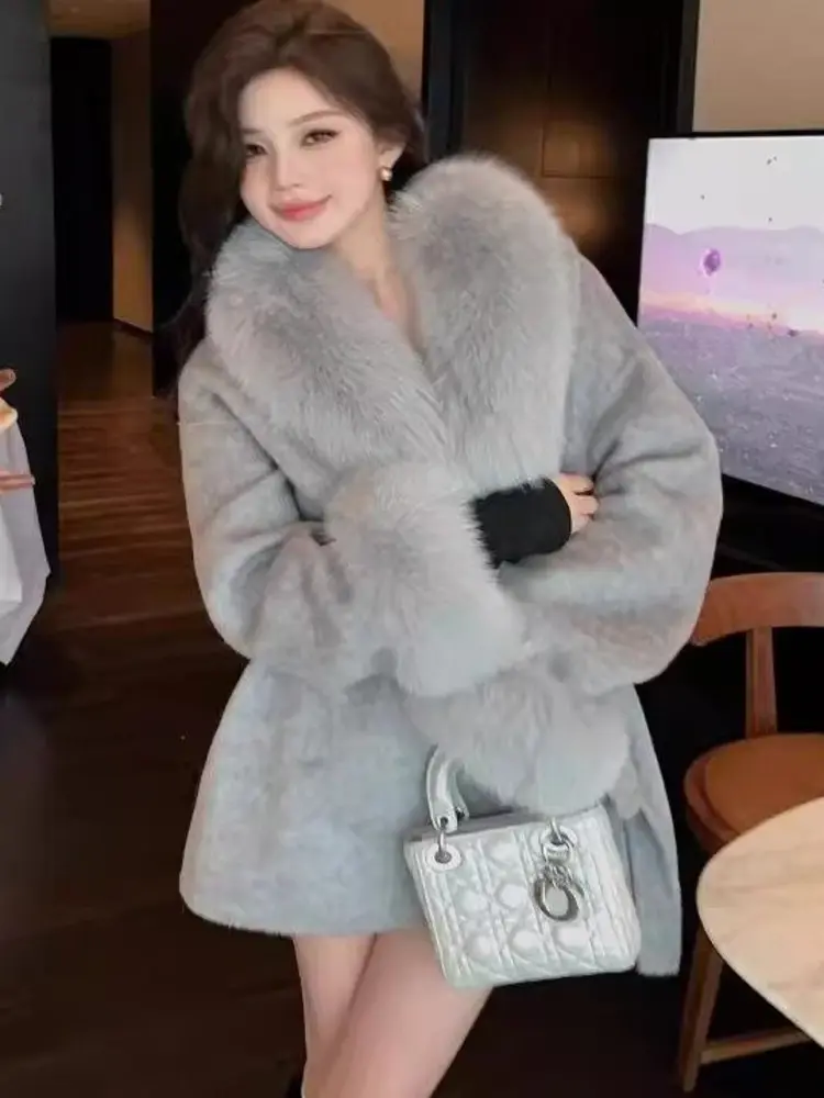 LANMREM Double Sided Wool Coat Women's Fox Fur Colalr Long Sleeves Patchwork Luxury Coats With Belt 2024 Winter New 2DB2100