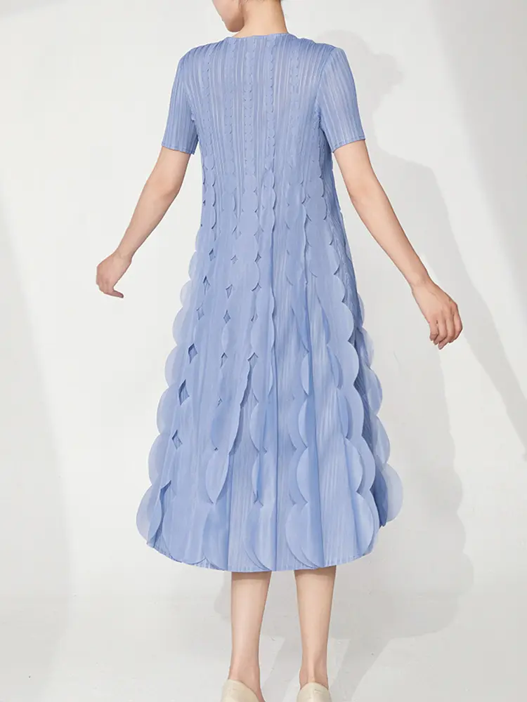 LANMREM niche chic Petal patchwork design blue pleated dress women 2025 new loose causal round collar short sleve dresss 2DB3066