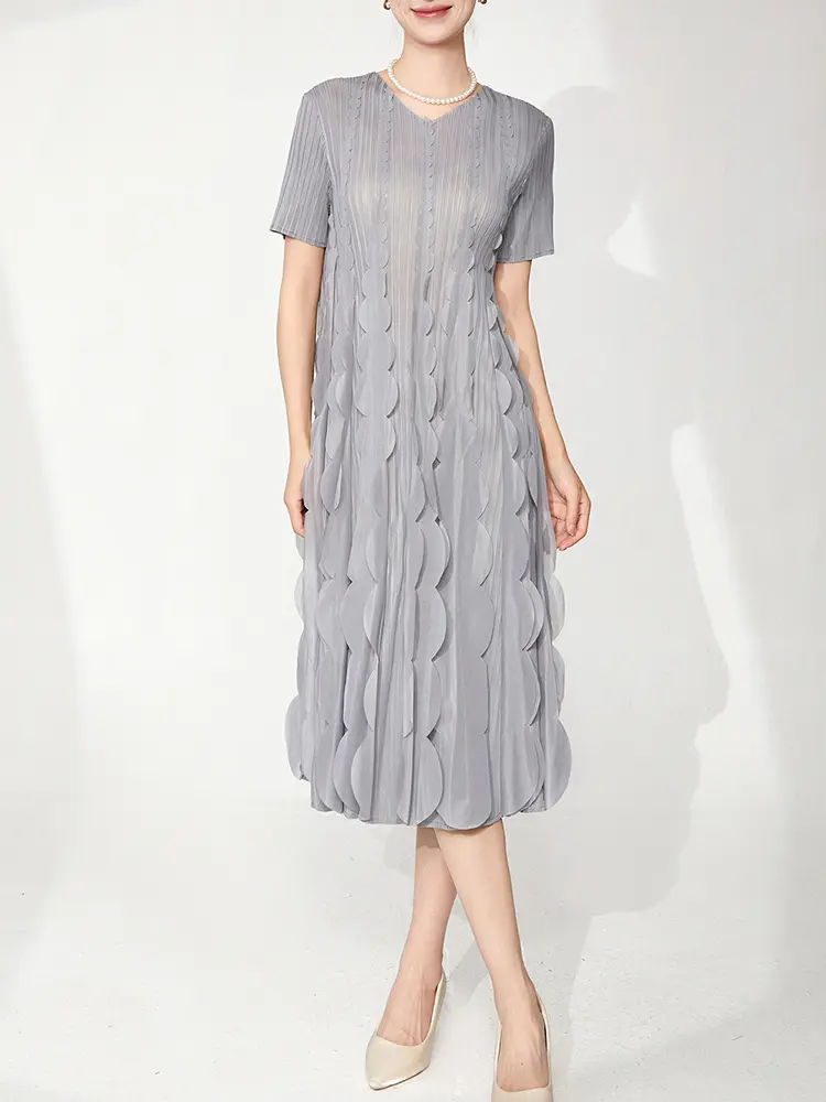 LANMREM niche chic Petal patchwork design blue pleated dress women 2025 new loose causal round collar short sleve dresss 2DB3066