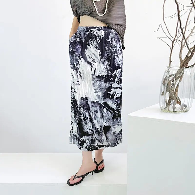 LANMREM Chinese Style Ink Painting Women's Pleated Skirt Chic New Tie-Dye Elastic High Waist Side Vent Straight Skirts 2DB4122