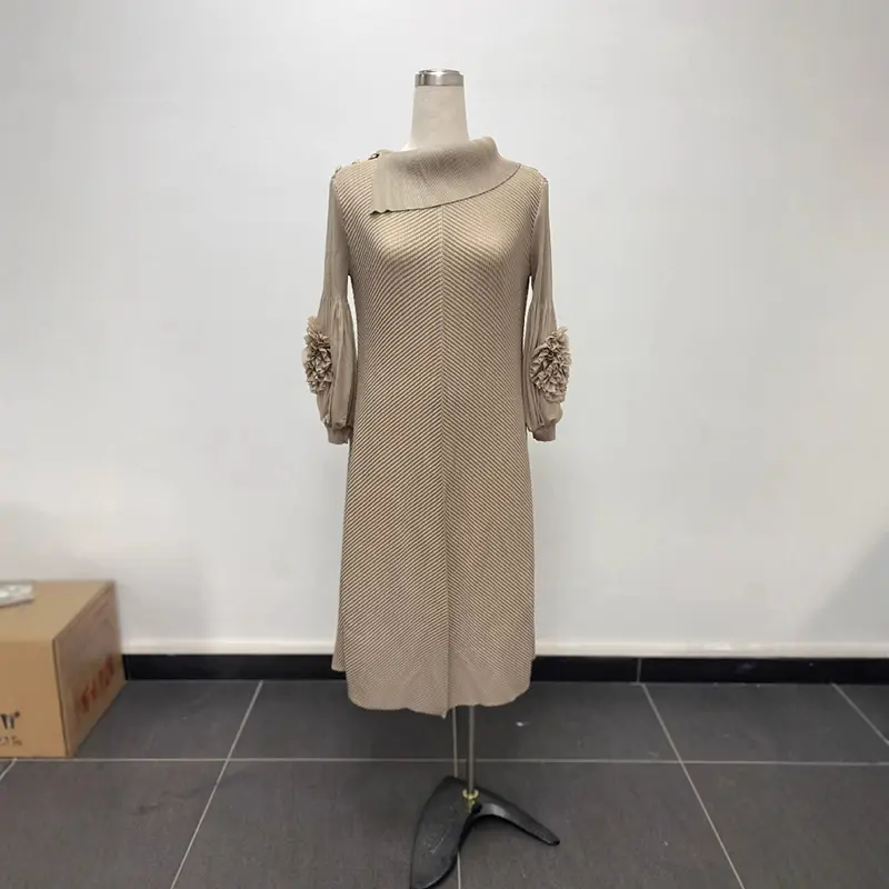 LANMREM New Button Scarf Collar Design Women's Dress Fashion Pleated Elegant Ruffle Puff Sleeve Elastic Pleated Dresses 2DB3788