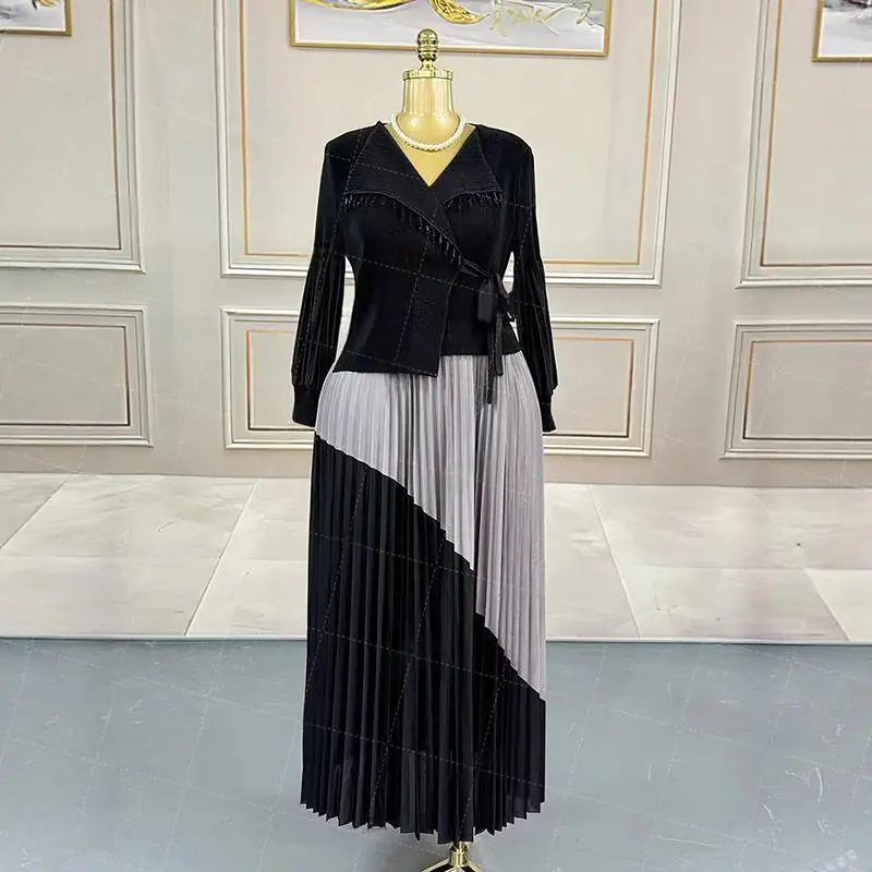 LANMREM Women's Fake Two-Piece Pleated Dress Colorblock Design Rhinestone Notched Collar Long Sleeve Tie Spliced Dresses 2DB3815