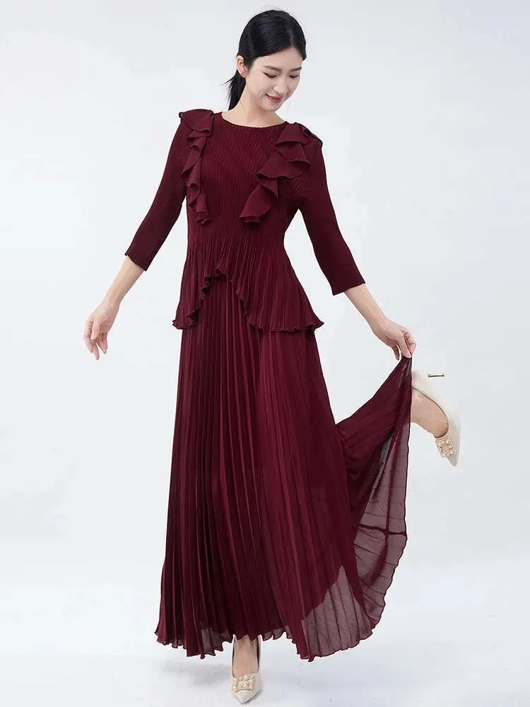 LANMREM Pleated Two Pieces Set O-neck Long Sleeves Irregular Ruffles Tops + Elastic Waist Long Skirt 2025 Spring Fashion 2DC1160
