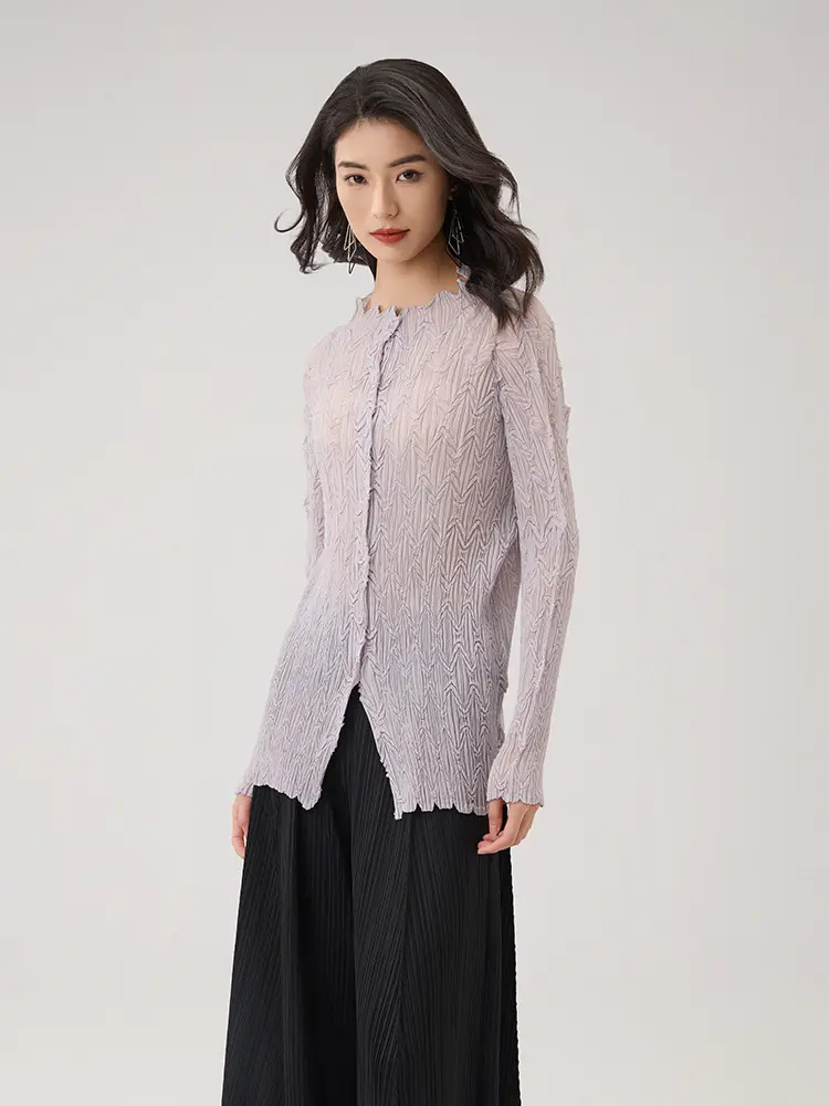 LANMREM 2025 New Lightweight Breathable Cardigan Single Breasted Pleated Shirt Women's Slim Fit Long Sleeve Chiffon Top 2DB2872