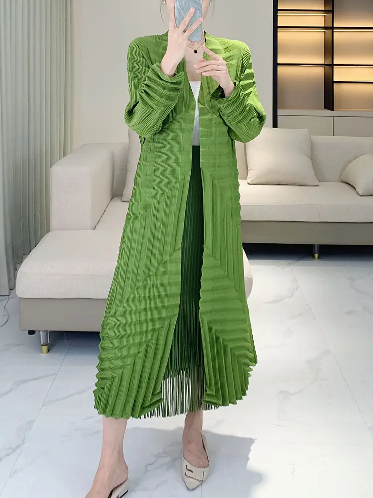 LANMREM Tie Design Pleated Cardigan Windbreaker For Women 2025 Korean Trendy Long Sleeve Lightweight Trench Coat Chic 2DB3244