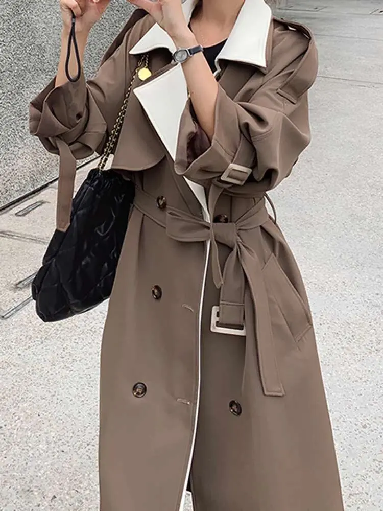 LANMREM Women Long Belt Trench Fashion Lapel Contrast Color Spliced Double Breasted Windbreaker 2025 Spring New Clothing 2AA2825