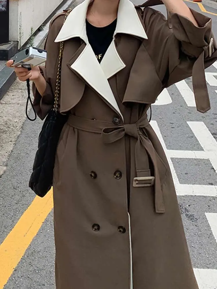 LANMREM Women Long Belt Trench Fashion Lapel Contrast Color Spliced Double Breasted Windbreaker 2025 Spring New Clothing 2AA2825