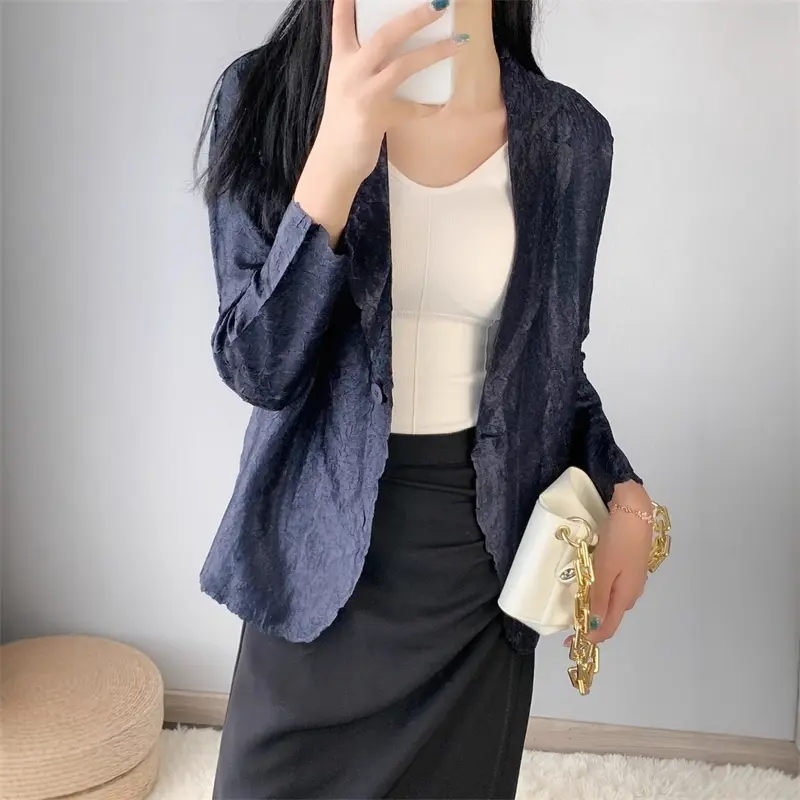 LANMREM Fashion Pleated Blazer For Women 2025 Chic New High-End High Elastic Slim Casual Single Button Design Suit Coat 2DB4232
