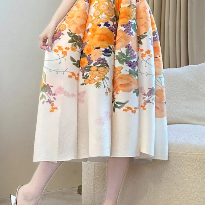 LANMREM Apricot Pleated French Print Women's Dress 2025 Summer Clothing Short Sleeve New Elastic O-neck Chic Bud Dresses 2DB3876