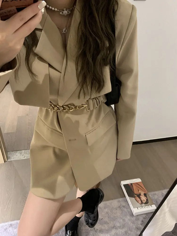 LANMREM Korean Fashion Blazer Coat For Women Single Breasted Long Sleeves Metal Belt Coats Female Clothing 2025 New 2YA1106