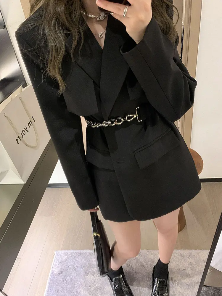 LANMREM Korean Fashion Blazer Coat For Women Single Breasted Long Sleeves Metal Belt Coats Female Clothing 2025 New 2YA1106