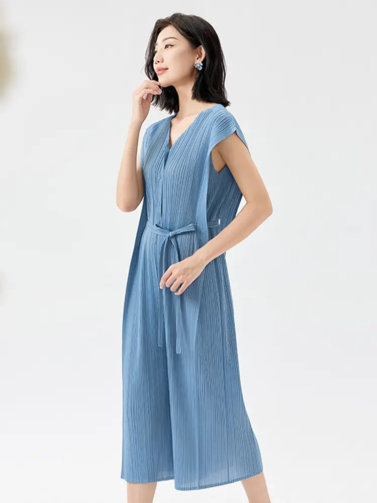 LANMREM 2025 Summer New V-neck Design Sleeveless Jumpsuit Women High Waist Tie Wide Legs Loose Casual Calf-length Pants 2DB2818