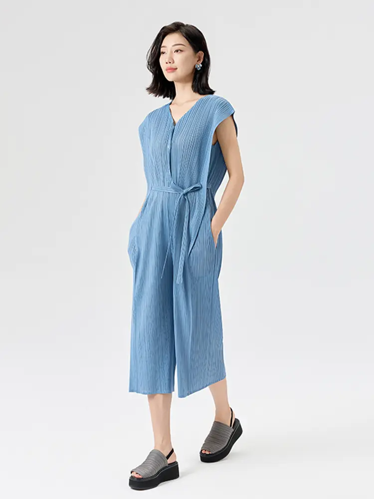LANMREM 2025 Summer New V-neck Design Sleeveless Jumpsuit Women High Waist Tie Wide Legs Loose Casual Calf-length Pants 2DB2818