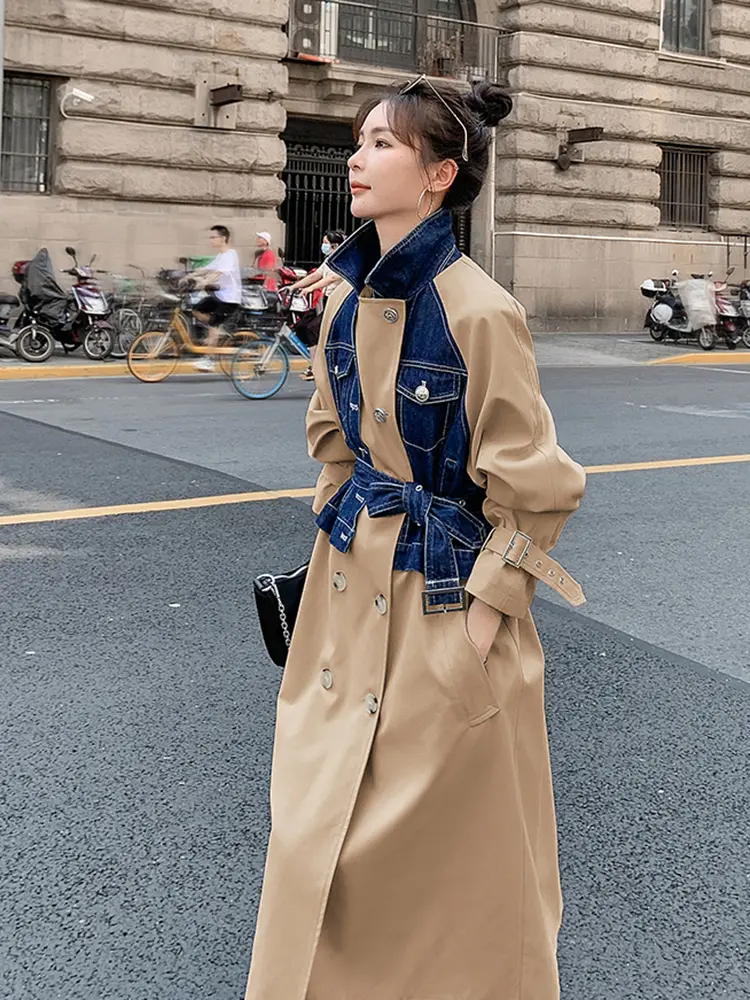 LANMREM Fashion Denim Block Color Windbreaker Women's Lapel Double Breasted Belt Gathered Waist Coats 2025 Spring New 2Z2794