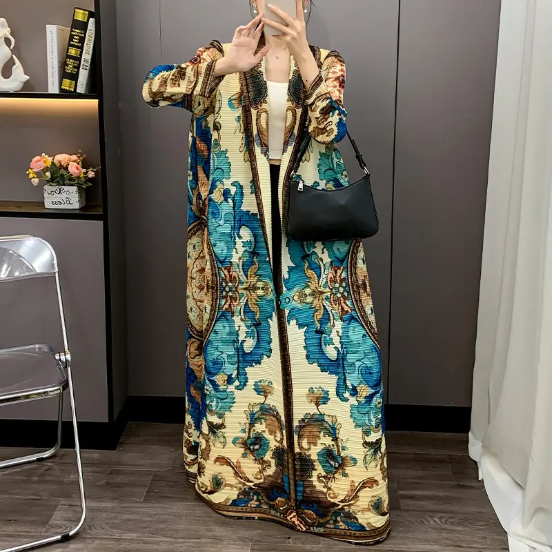 LANMREM Colorblock Printting Pleated Women's Trench Coat Chic New Fashion Versatile Elastic Loose Lightweight Long Robe 2DB3929
