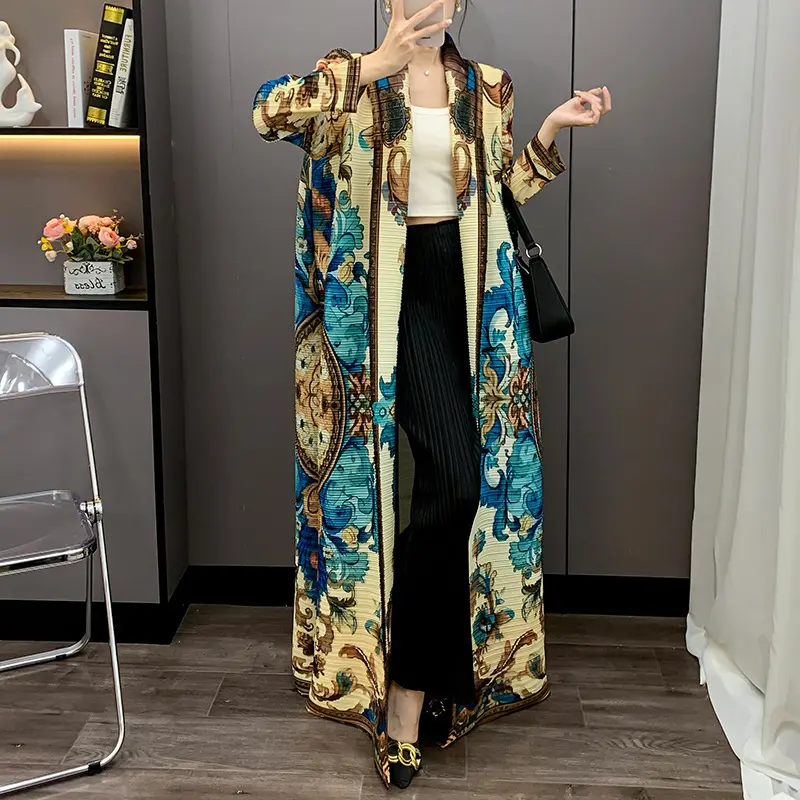 LANMREM Colorblock Printting Pleated Women's Trench Coat Chic New Fashion Versatile Elastic Loose Lightweight Long Robe 2DB3929