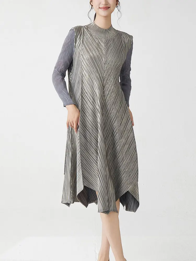 LANMREM Gold Foil Printing Design Irregular Pleated Women's Dress Elastic Loose Long Sleeves High-end Stand Collar Cloth 2DB3554