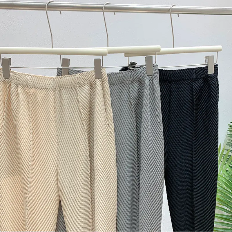 LANMREM Pleated 2025 New Summer High Waist Fish Scale Long Pants Casual Elastic Harem Pants Versatile Loose Trousers 2DB3744