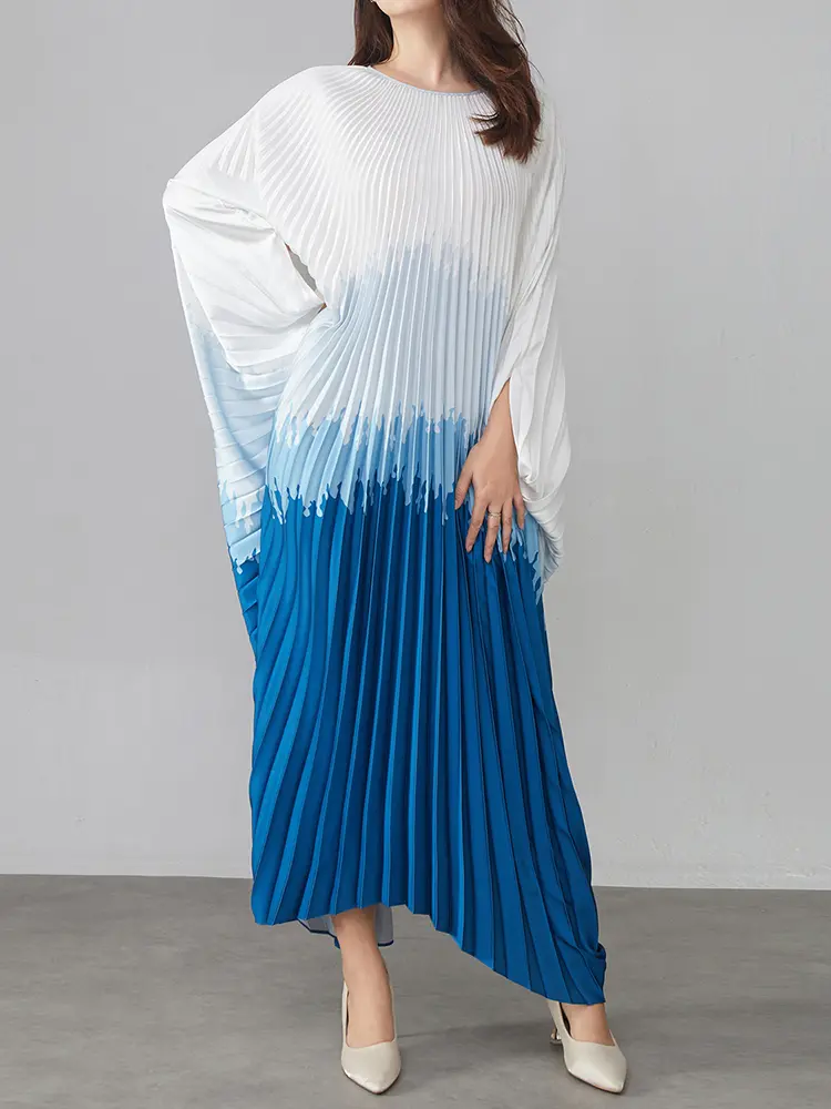 LANMREM Large Pleated Gradient Dress For Women 2025 Summer New Loose Print Batwing Sleeve Maxi Dresses Party Clothing 2DM1026