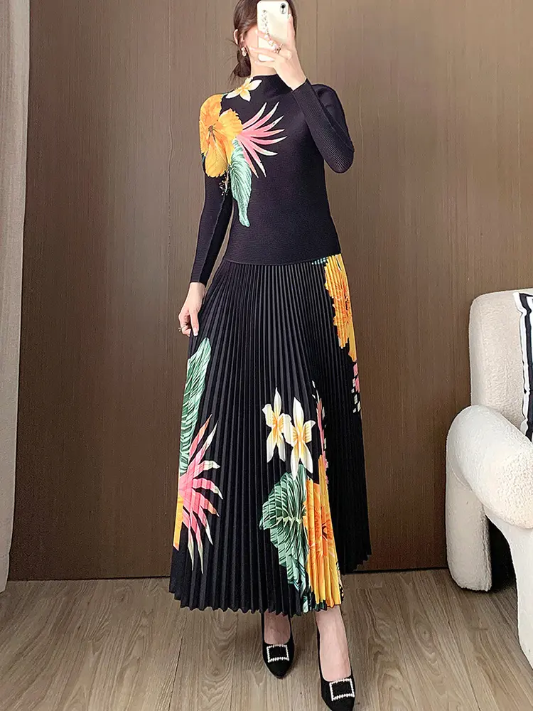 LANMREM High Quality Pleated Printting Women's Two Pieces Set High Elastic Stand Collar Long Sleeve T-shirt And Skirt 2DB3072