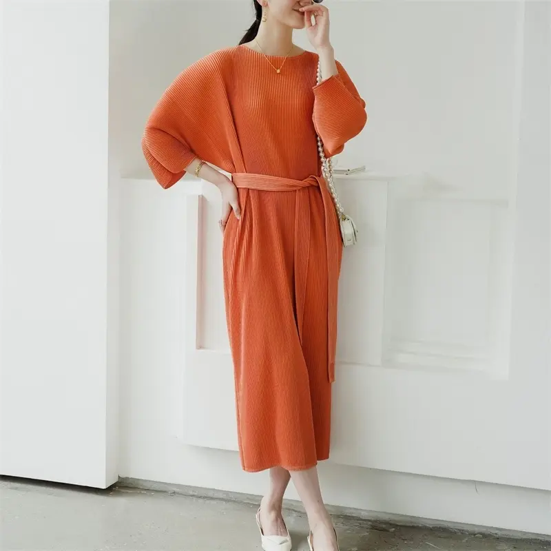 LANMREM High-End Half Sleeve Pleated Dress Chic New Casual Tie Design Profile Elastic Loose Famale Clothing With Belt 2DB4059