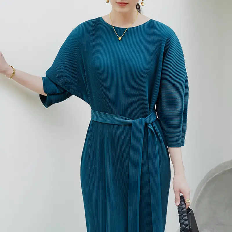 LANMREM High-End Half Sleeve Pleated Dress Chic New Casual Tie Design Profile Elastic Loose Famale Clothing With Belt 2DB4059