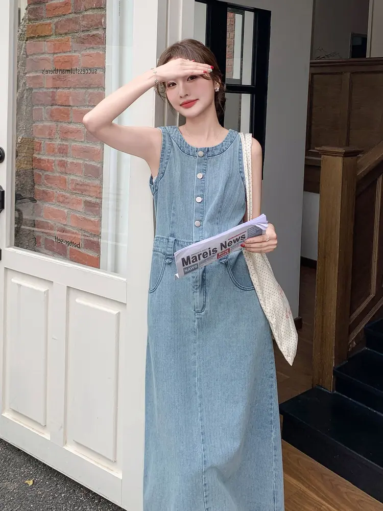 LANMREM Sleeveless Denim Dress For Women 2025 Summer New Long Length Blue Color Female Casual Streetwear Clothing 2DM1040
