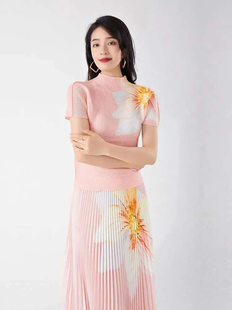 LANMREM Fashion Pleated Two-piece Set Women Turtleneck Short Sleeves With Elastic Waist Skirt 2024 Summer New Clothing 2Z1901