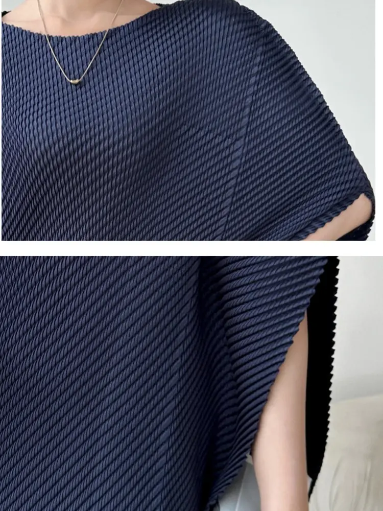 LANMREM Niche O-Shaped Pleated Dress For Women Summer 2025 New Casual Loose Half Sleeve Round Neck Chic High-end Dresses 2DB3490