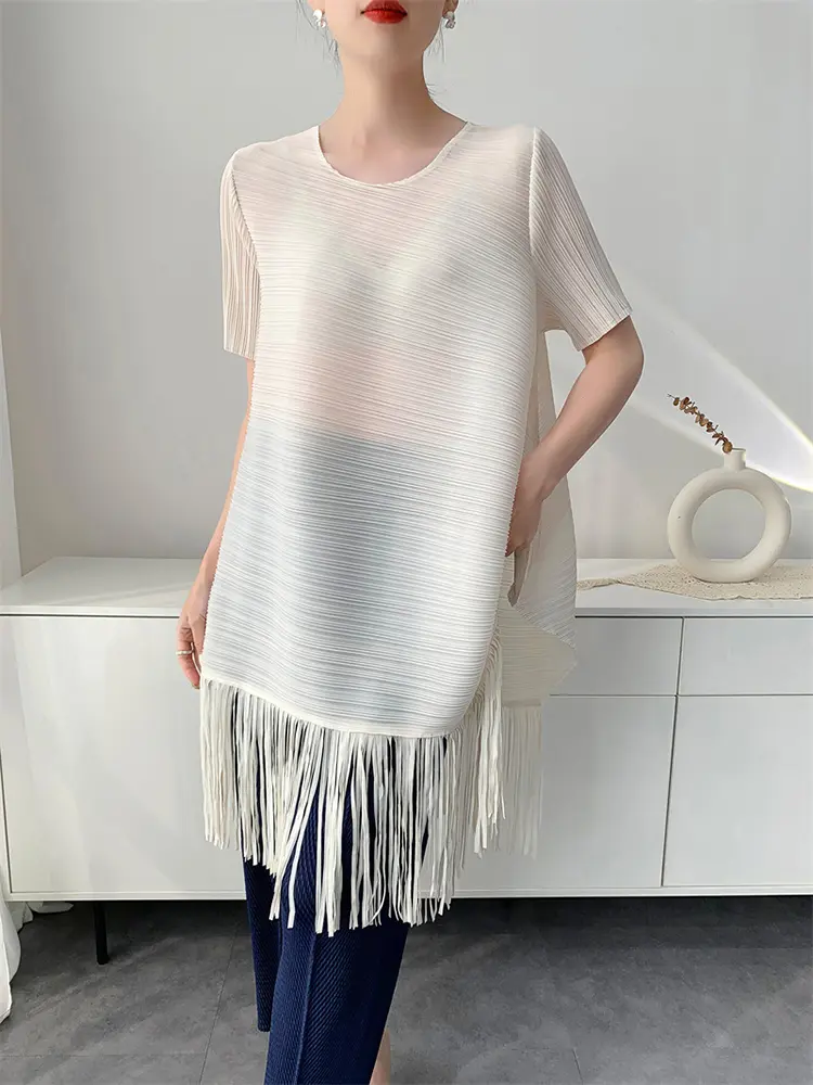 LANMREM Summer Tassel Hem Pleated Top For Women Casual Loose T-shirt 2025 New Round Neck Short Sleeved Tee Chic Clothes 2DB2880