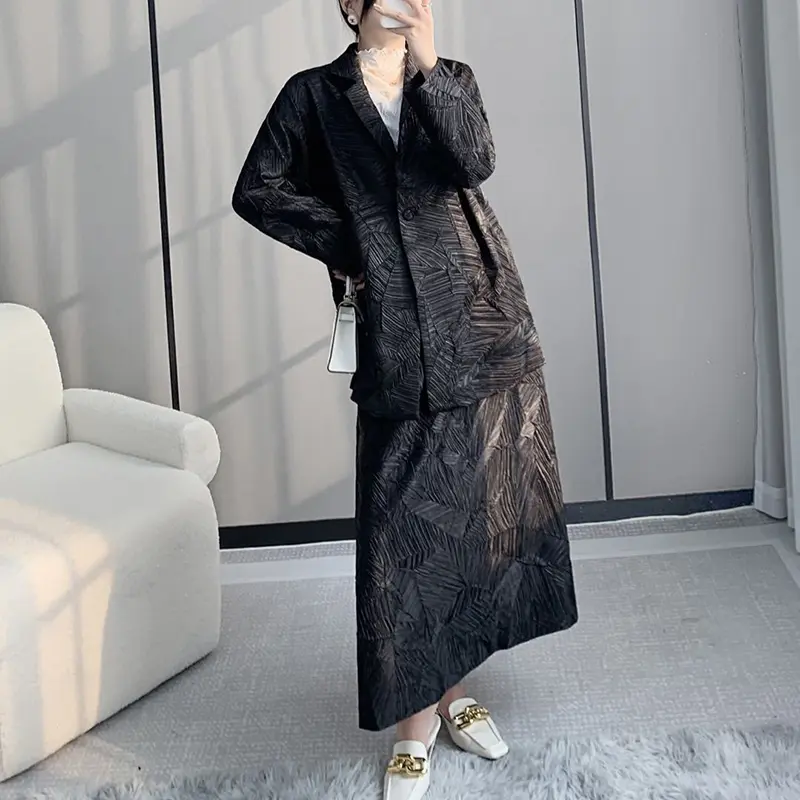 LANMREM Design Autumn Chic Pleated Women's Two Pieces Set Notched Collar Short Suit Coat + Straight Skirts With Pockets 2DB3698