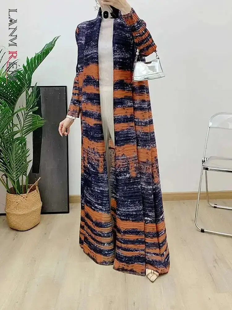 LANMREM 2025 Spring New Pleated Belt Coat Elegant Printed Long Sleeves Color Block Maxi Robe Female Trendy Clothing 2DA4681