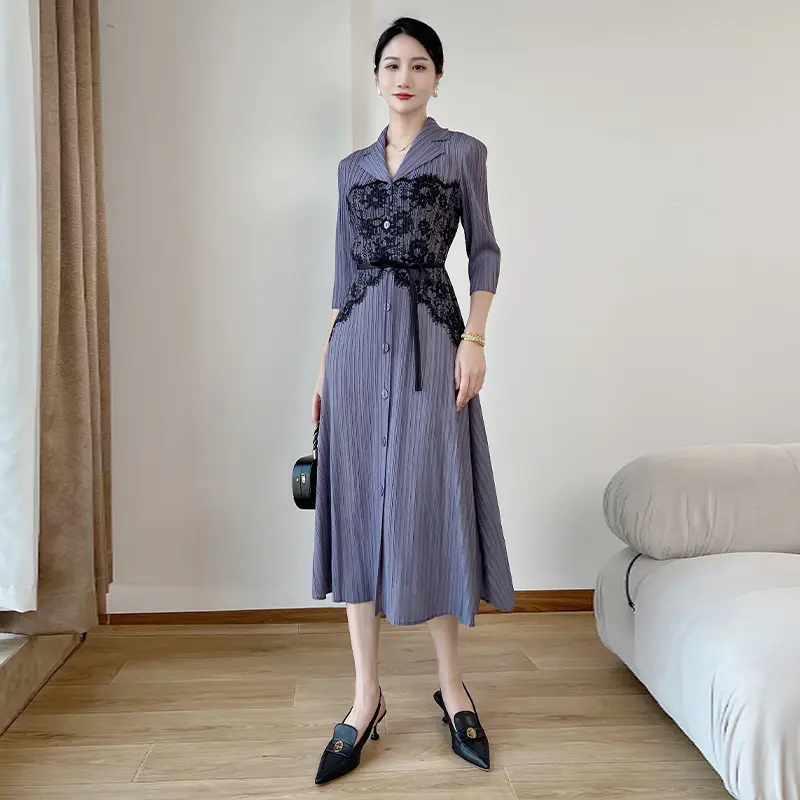 LANMREM Straight Design Niche Pleated Women's Dress Elastic Slimming Single Breasted Notched Collar Chic Famale Clothing 2DB4233