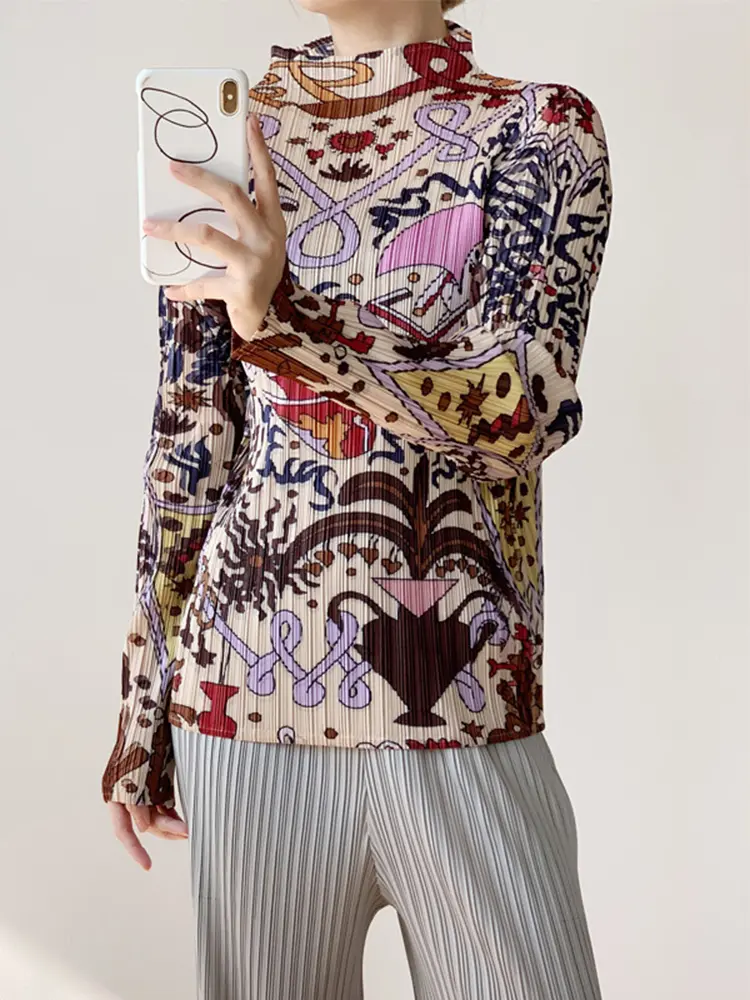LANMREM Pleated New Printed Casual Women's Pullover Top High-end Temperament Slim Fit High Elastic T-shirts 2025 New 2DB3201
