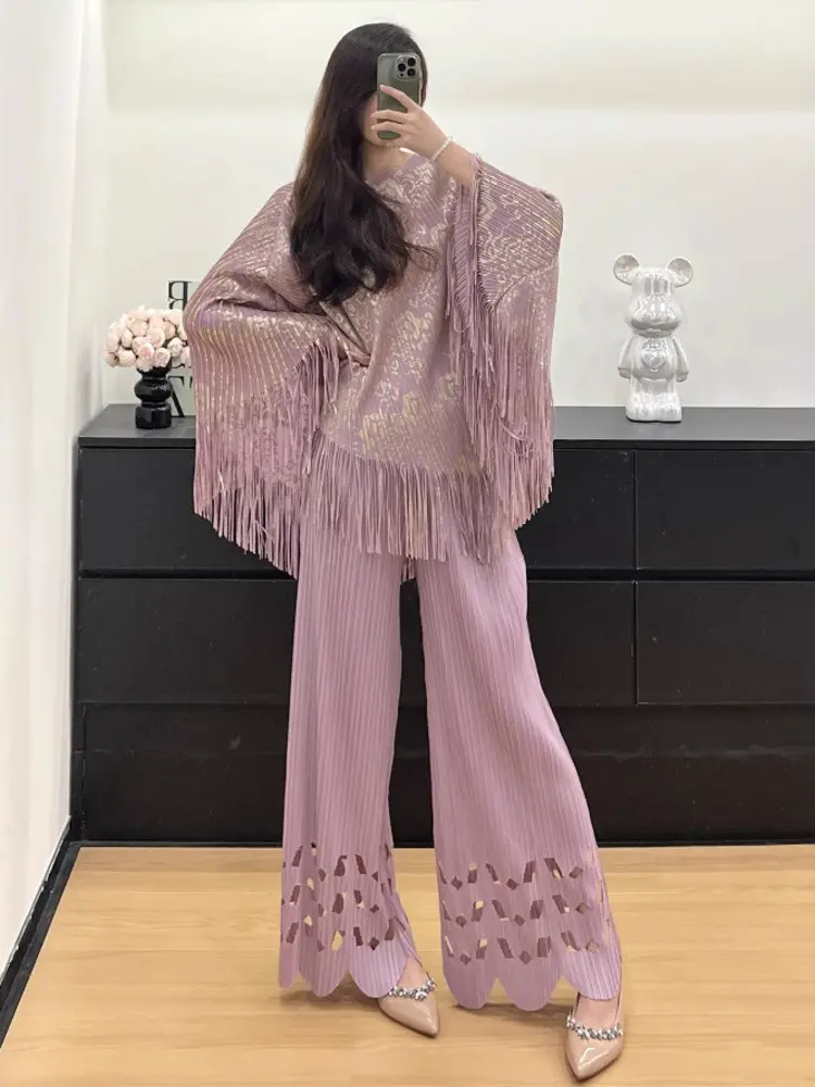 LANMREM Pleated Women's Two Pieces Set 2025 New High-End Design Tassel Spliced Bawting Sleeve Tie Design Top And Wide Leg Pants
