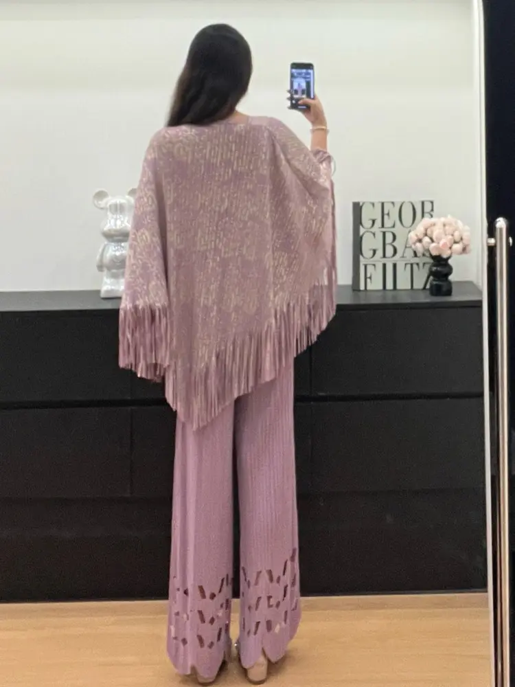 LANMREM Pleated Women's Two Pieces Set 2025 New High-End Design Tassel Spliced Bawting Sleeve Tie Design Top And Wide Leg Pants