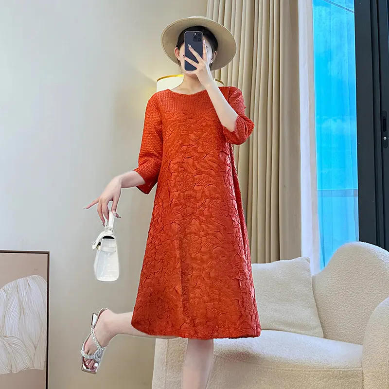 LANMREM High Quality Embroidered Dress For Women Summer 2025 New Elastic Loose Elegant Round Collar Half Sleeve Dresses 2DB3877