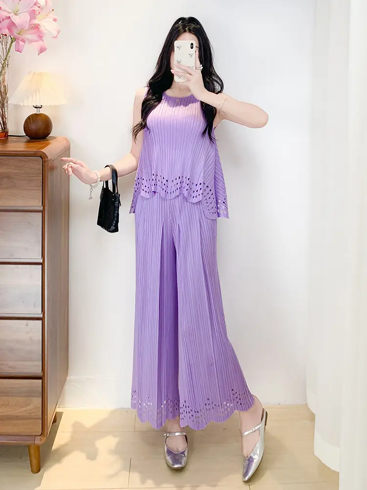 LANMREM pleated hellow out women's two pieces set elastic Slimming sleeveless t-shirt and wide leg