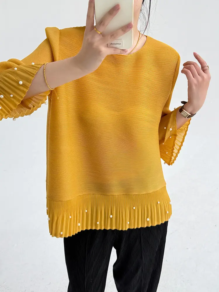LANMREM 2025 New Nail Bead Trumpet Sleeve O-neck Slim Pleated Top Temperament Versatile Three Quarter Sleeve T-shirts 2DB3026