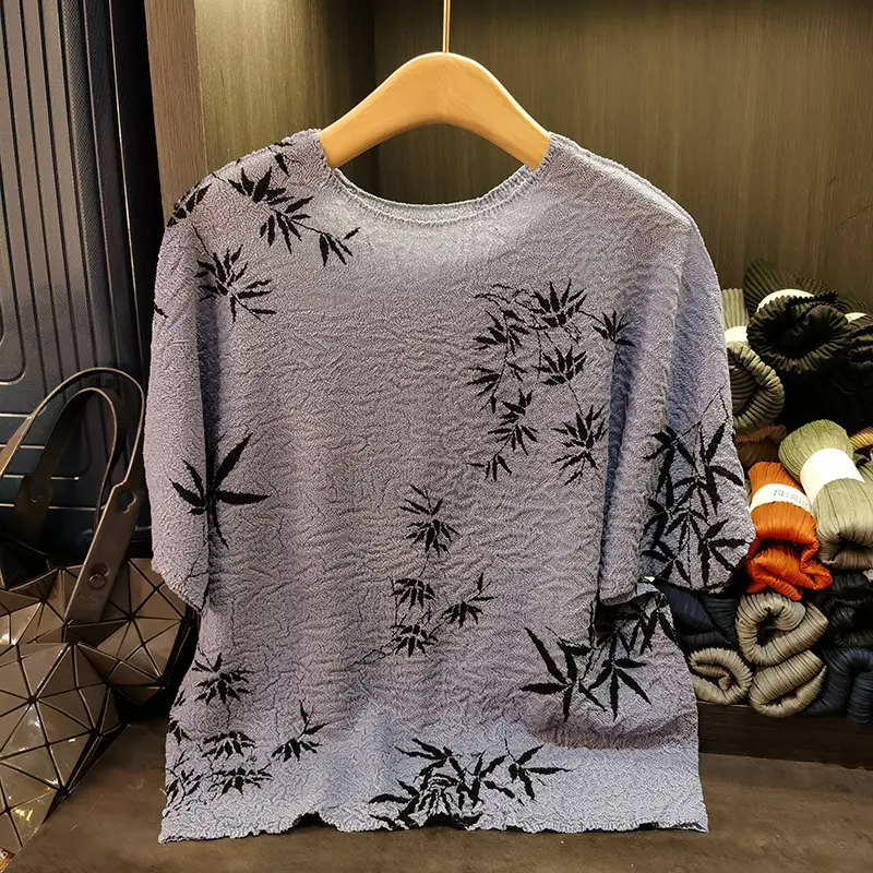 LANMREM Chinese Style Design Ink Print Round Neck T-shirt For Women Summer Loose Casual Batwing Sleeve Pleated Top Chic 2DB3299