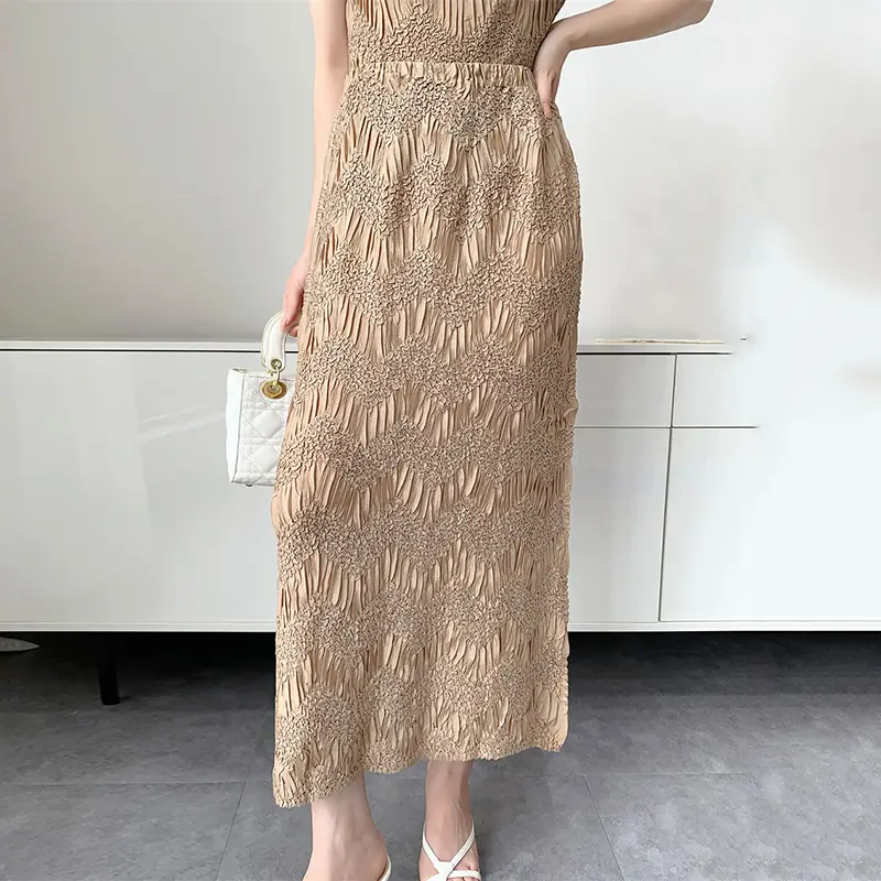 LANMREM Niche Chic Jacquard Pleated Women's Two Pieces Set High Elastic Slim Short Sleeve T-shirt And Straight Skirt New 2DB3702