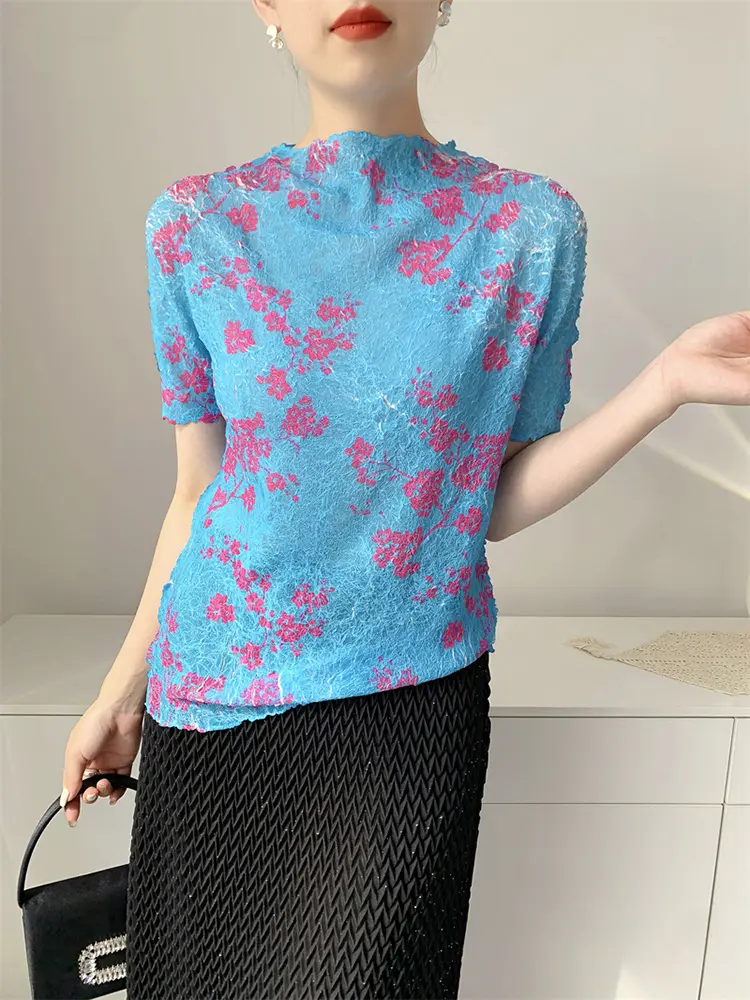 LANMREM 2025 Summer New Fashionable Printed Pleated Top Women's T-shirt With Chinese Style Niche Design Pleated Tops 2DB2885
