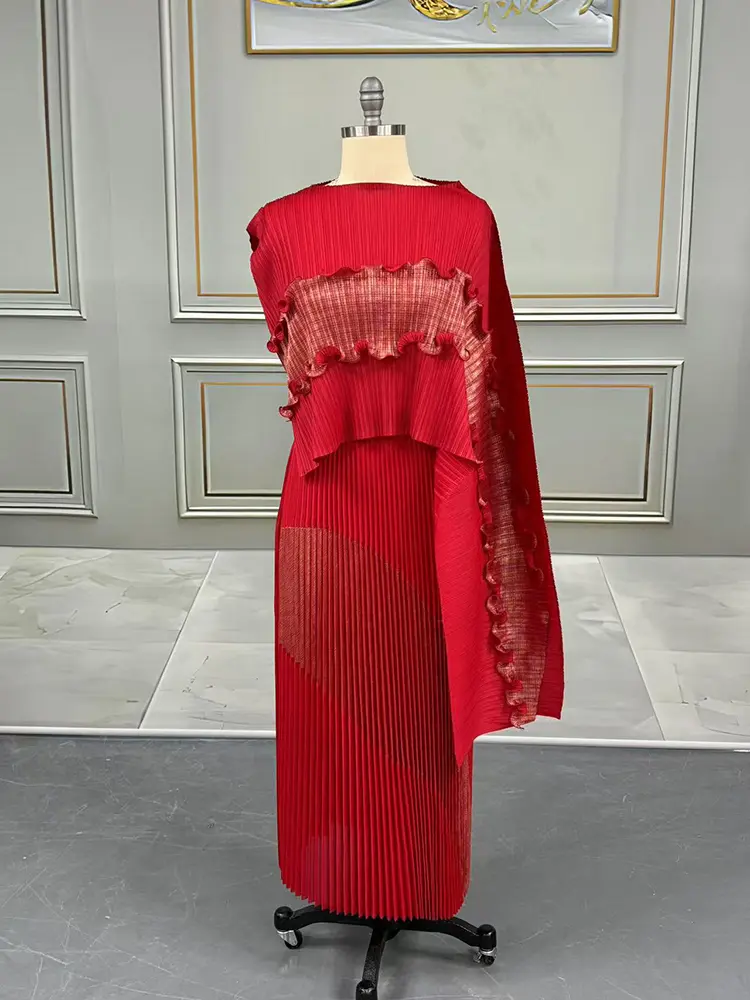 LANMREM Gold Foil Printing Patchwork Design Asymmetric Pleated Women's Two-piece Set Loose Top And Elastic Waist Skirt 2DB3475