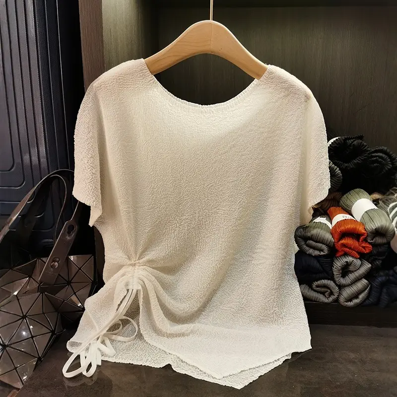 LANMREM Sweet White Pleated T-shirt For Women Round Neck Bow Strap Solid Color Loose Short Sleeve Top 2025 Summer New 2DB3221